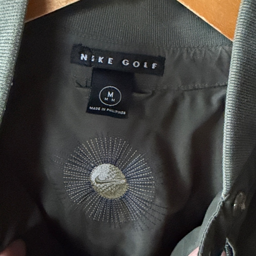 Vintage 90s Nike Golf Bomber Jacket - Picture 2 of 6